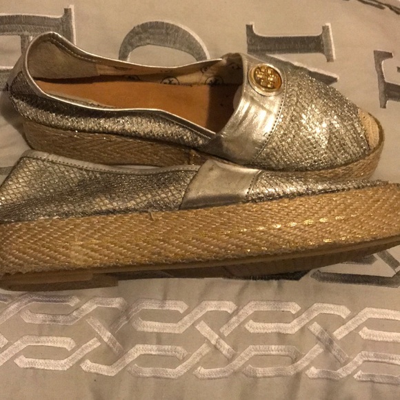 tory burch silver espadrilles